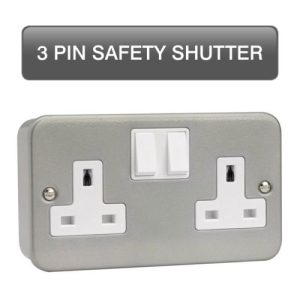 CLICK ESSENTIALS METAL CLAD 250V 2G 13A DP I/B SW SOCKET TWIN EARTH