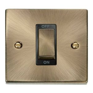 CLICK DECO VICTORIAN ANTIQUE BRASS INGOT 1G 45A DP SWITCH BLACK