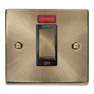 CLICK DECO VICTORIAN ANTIQUE BRASS INGOT 1G 45A DP SWITCH NEON BLACK