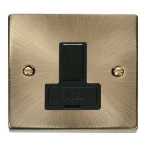 CLICK DECO VICTORIAN ANTIQUE BRASS SWITCHED SPUR W