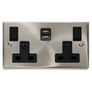 CLICK DECO VICTORIAN SATIN CHROME 2G 13A SW SOCKET 4.2A A&C USB VP BLACK