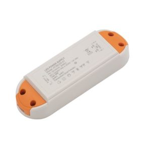FORUM "36W LED DRIVER 100-240VAC 50/60HZ CONSTANT VOLTAGE 24 V, 3000MA MAX " WHITE