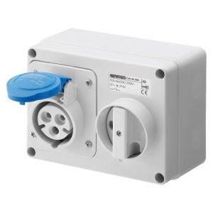 GEWISS 32A 240V 3-P HORIZONTAL ISOLATED SOCKET
