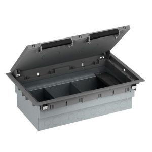 SCHNEIDER 3-COMP FLOOR BOX 100MM DEEP