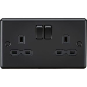 KNIGHTSBRIDGE MATT BLACK ROUNDED EDGE 2G SWITCHED SOCKET