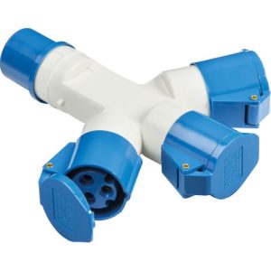 KNIGHTSBRIDGE 240V IP44 16A 2P + E 3 WAY SPLITTER