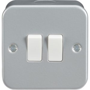 KNIGHTSBRIDGE METALCLAD 2G 2W 10A SWITCH