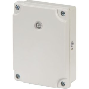 KNIGHTSBRIDGE IP55 PHOTOCELL SWITCH - WALL MOUNTABLE (WHITE)