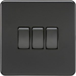 KNIGHTSBRIDGE SCREWLESS 10AX 3G 2-WAY SWITCH - MATT BLACK WITH BLACK ROCKERS