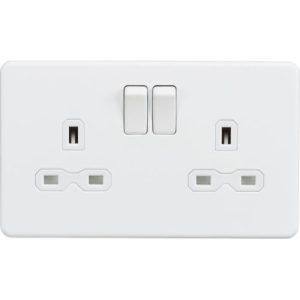 KNIGHTSBRIDGE SCREWLESS 13A 2G DP SWITCHED SOCKET - MATT WHITE