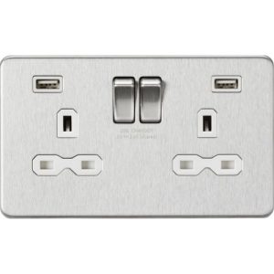 KNIGHTSBRIDGE 13A 2G SWITCHED SOCKET WITH DUAL USB CHARGER A + A (2.4A) - BRUSHED CHROME WITH WHITE INSERT