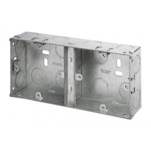 2G (1+1) 25MM FLUSH DUAL METAL BOX