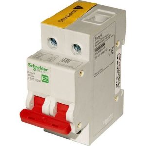 SQUARE D 4 POLE 100A MAIN SWITCH