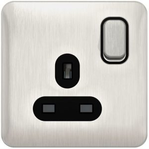 SCHNEIDER LISSE SCREWLESS BRUSHED CHROME 1G 13A SOCKET BLACK INSERT