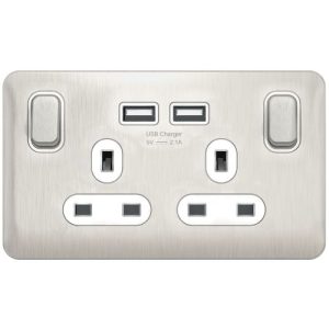 SCHNEIDER LISSE SCREWLESS BRUSHED CHROME USB 2G 13A SOCKET WHITE INSERT