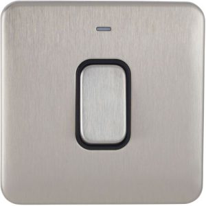 SCHNEIDER LISSE SCREWLESS BRUSHED CHROME 1G 45A DP SWITCH BLACK INSERT
