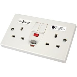TIMEGUARD 2G WHITE PASSIVE/LATCHING RCD SOCKET