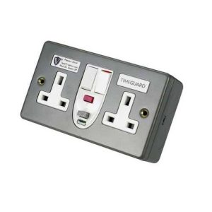 TIMEGUARD 2G METALCLAD PASSIVE/LATCHING RCD SOCKET