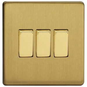 VARILIGHT BRUSHED BRASS 3G 2W SCREWLESS SWITCH