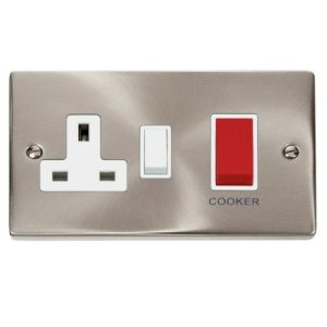 CLICK DECO VICTORIAN SATIN CHROME 45A SWITCH + SOCKET