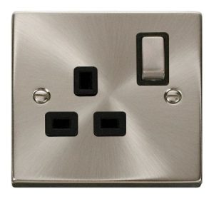 CLICK DECO VICTORIAN SATIN CHROME INGOT 1-GANG 13A DP SWITCH SOCKET