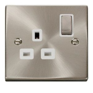 CLICK DECO VICTORIAN SATIN CHROME INGOT 1-GANG 13A DP SWITCH SOCKET