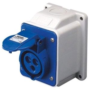 32A 240V 2P+E 10DEG SURACE SKT(GW62415)