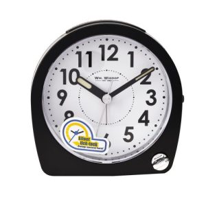 ROUND ALARM CLOCK WITH SWEEP MOVEMENT - BLACK