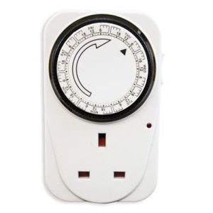 7 DAY MANUAL PLUG-IN TIMER